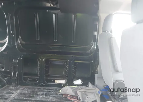 2017 Ford Transit-250 z USA, uszkodzony, nr VIN 1FTYR1ZGXHKB25120